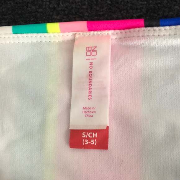 Bikini - Picture 5 of 6